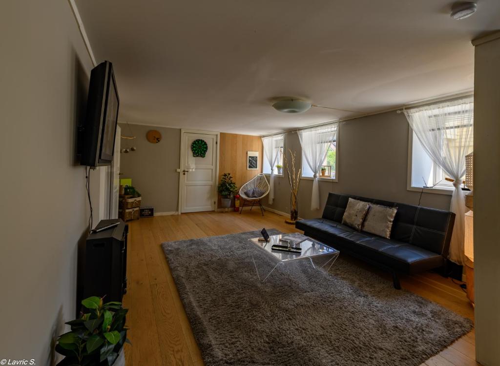 Nicolas Apartment 1 "Nice & Cozy" Central 2 Rooms room 6
